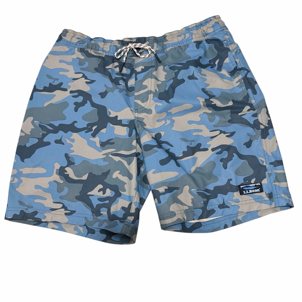 L.L. Bean Men’s Swim Trunks Sz Medium Blue Camo Bathing Suit